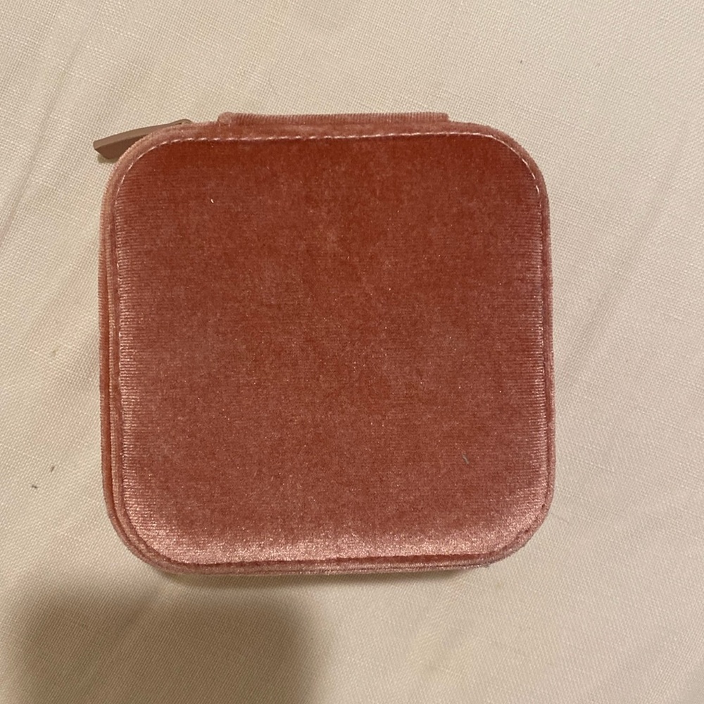 Pink Velvet Jewelry Case